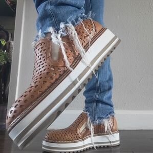 Platform Slip on shoes